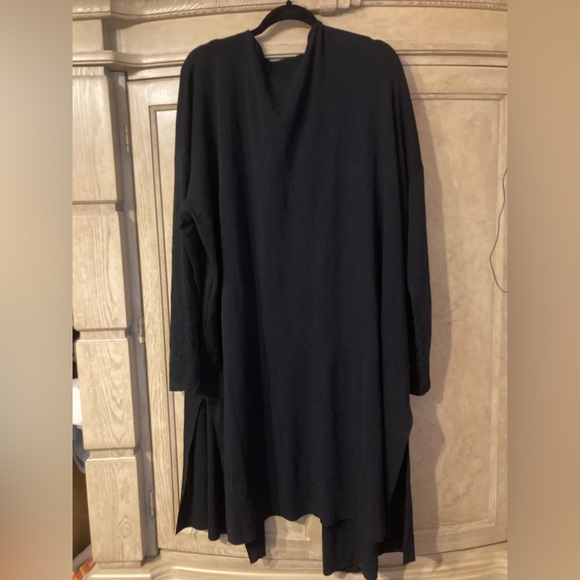 New w/o tags 2XL Long Cardigan - Picture 5 of 9